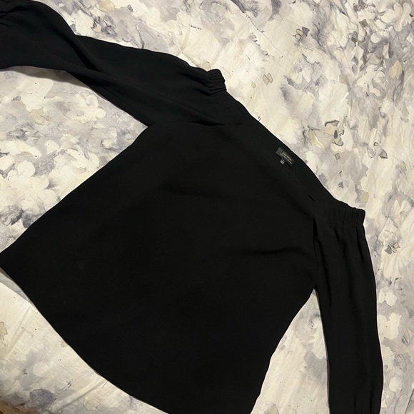 Babaton Rodrigo Blouse - Picture 3 of 10